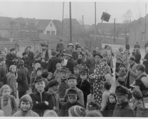 Montag_1954_Schnurren